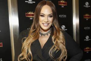 nia jax height weight|Nia Jax: Bio, Wiki, Age, Height, Weight, Parents, Siblings, WWE, .